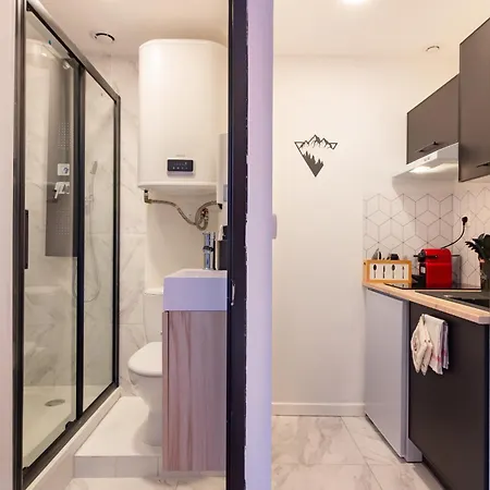 Le Saquet - Vue Montagne アパート *